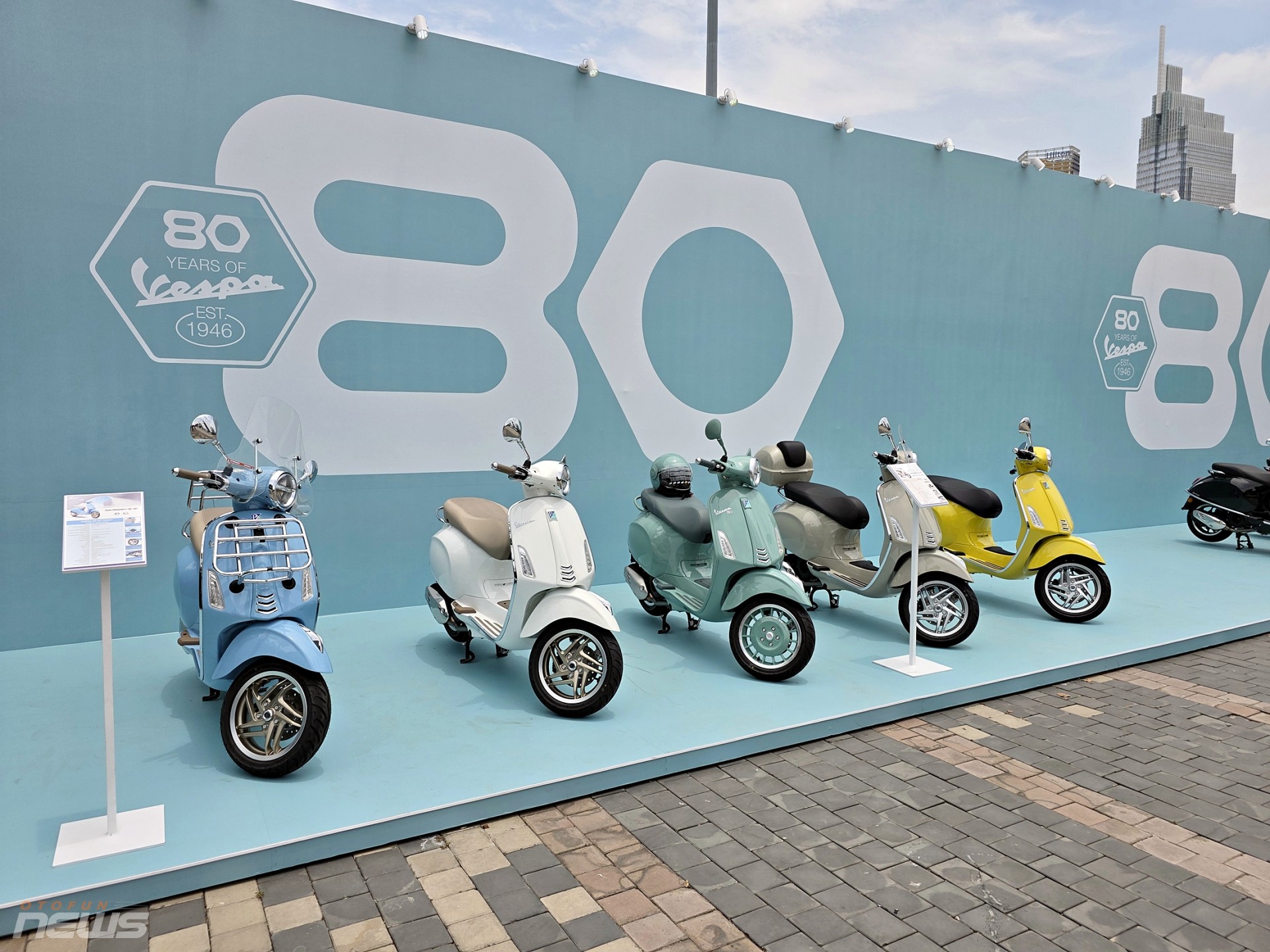 Bộ sưu tập Vespa 80 năm ra mắt, thêm bản Sprint 180 mới Bộ sưu tập Vespa 80 năm ra mắt, thêm bản Sprint 180 mới