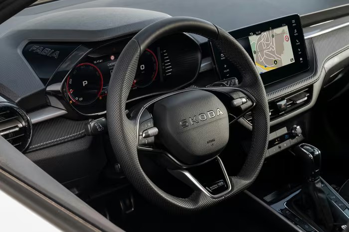 Skoda Fabia ra mắt bản đặc biệt, giới hạn 125 chiếc cho người mê rally Skoda Fabia ra mắt bản đặc biệt, giới hạn 125 chiếc cho người mê rally