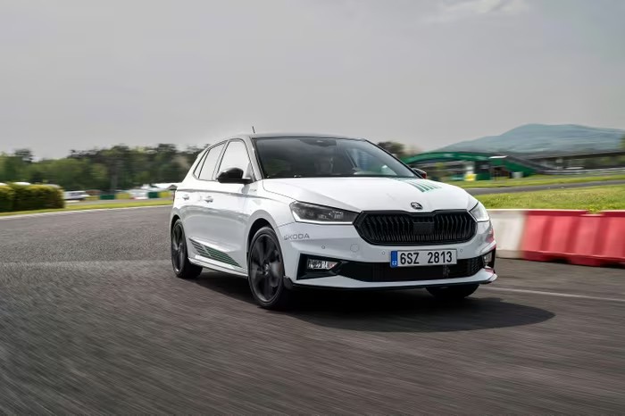 Skoda Fabia ra mắt bản đặc biệt, giới hạn 125 chiếc cho người mê rally