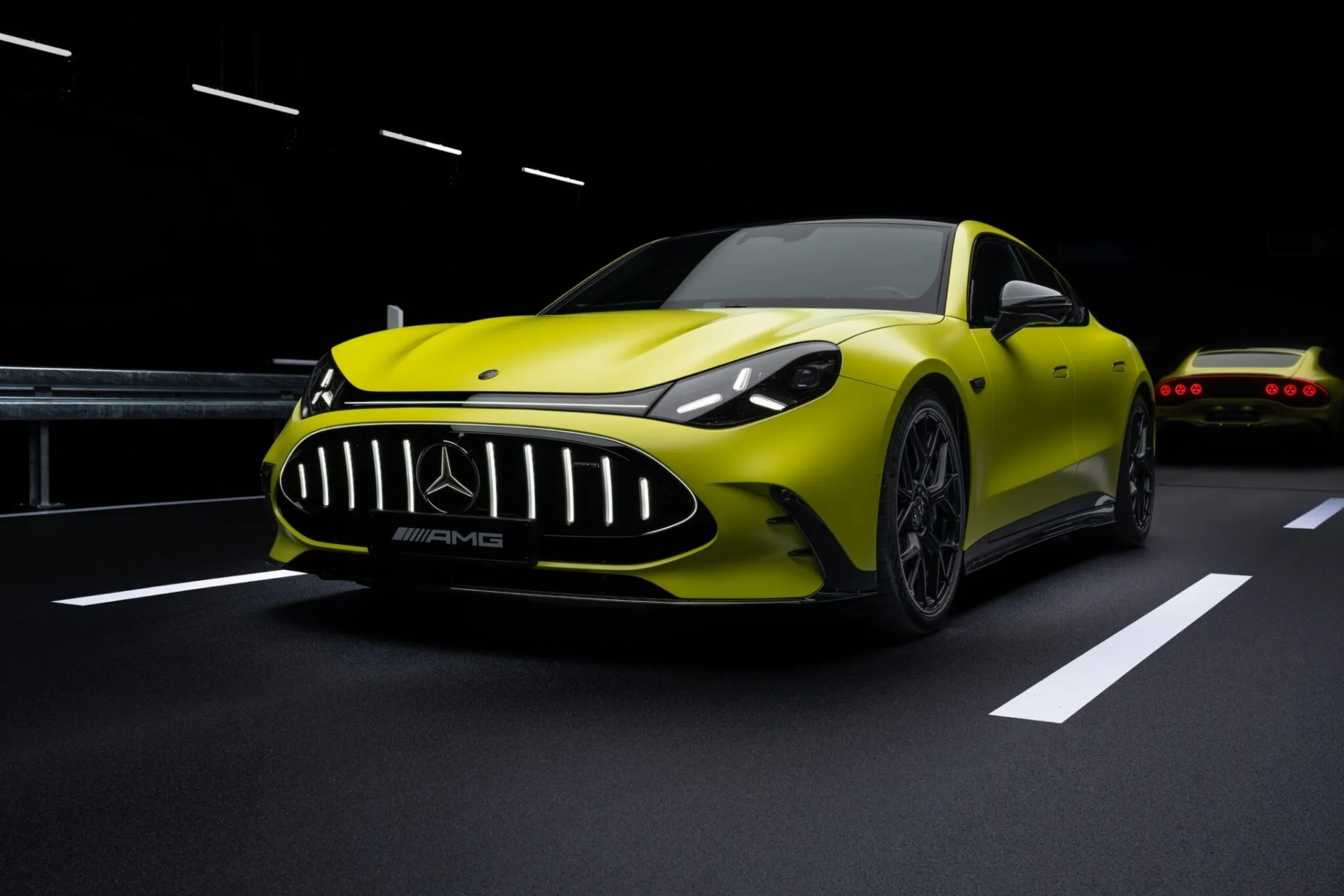 Siêu sedan điện Mercedes-AMG GT 2027 ra mắt với công suất 1.153 mã lực, 0-100 km/h trong 2,1 giây