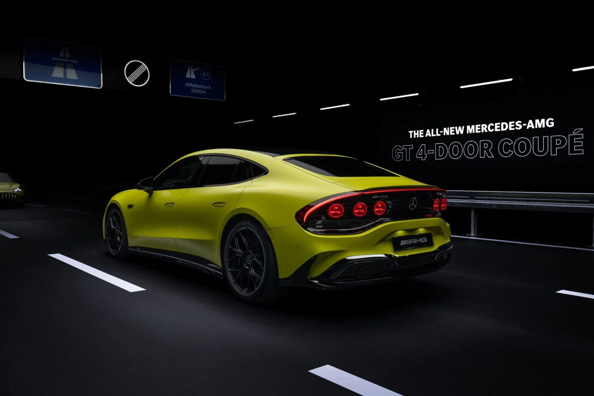 Phía sau của Mercedes-AMG GT 2027