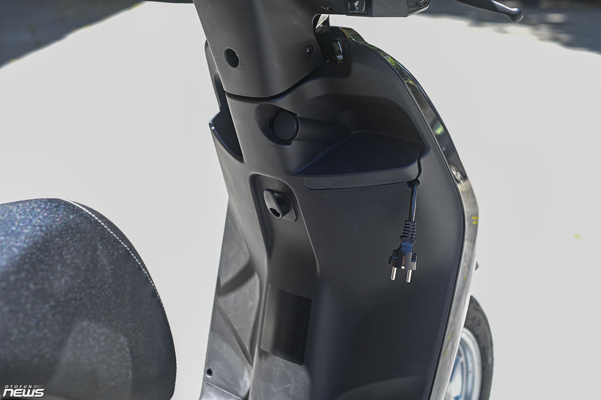 Dat Bike ERA, xe điện dưới 30 triệu 'đủ cân đời thực'