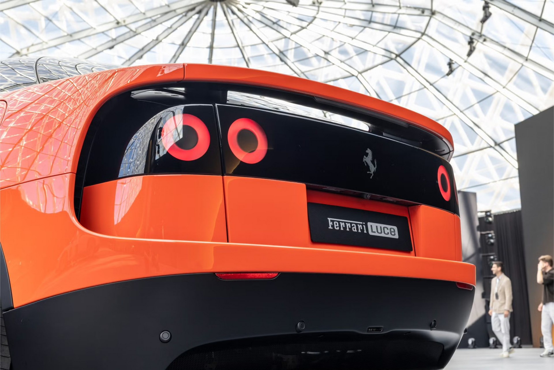 Ferrari Luce ra mắt: Phép thử lớn của Ferrari với xe điện hạng sang Ferrari Luce ra mắt: Phép thử lớn của Ferrari với xe điện hạng sang