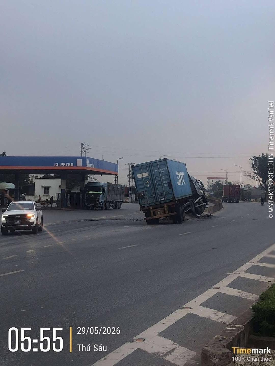 Tổng hợp tin tức tai nạn giao thông mới nhất ngày hôm nay 29/5/2026 Tổng hợp tin tức tai nạn giao thông mới nhất ngày hôm nay 29/5/2026
