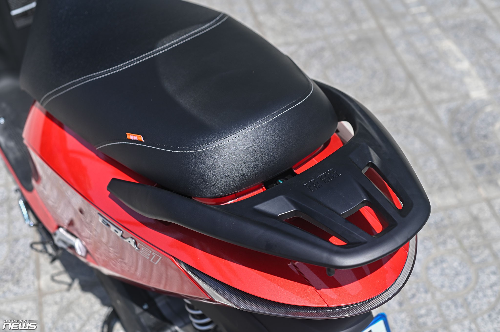 So sánh ERA E1 và ERA E2 - 2 phiên bản của mẫu xe điện mới nhất nhà DatBike So sánh ERA E1 và ERA E2 2 phiên bản của mẫu xe điện mới nhất nhà DatBike