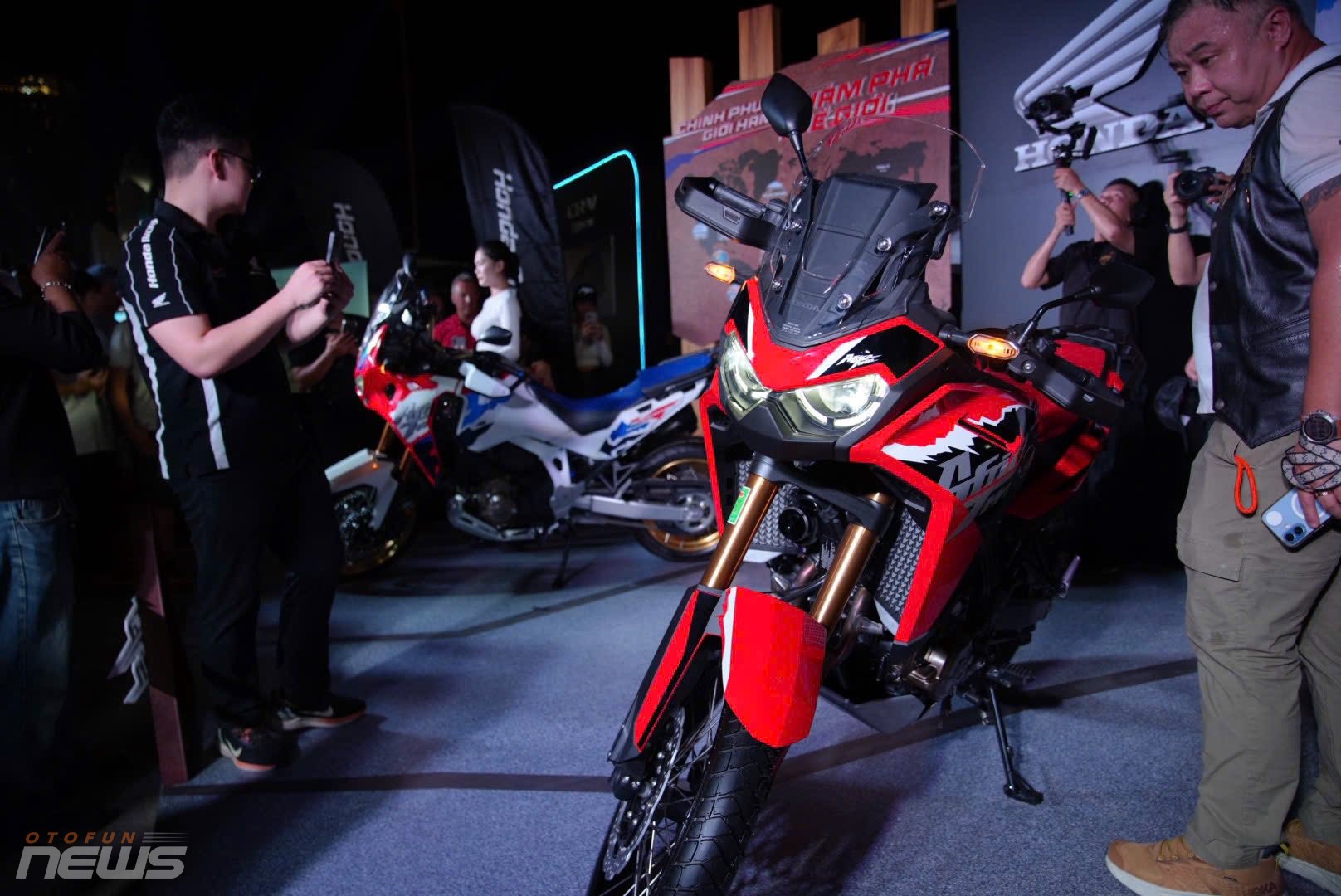 Honda Africa Twin 2026 ra mắt, giá từ 540 triệu đồng Honda Africa Twin 2026 ra mắt, giá từ 540 triệu đồng