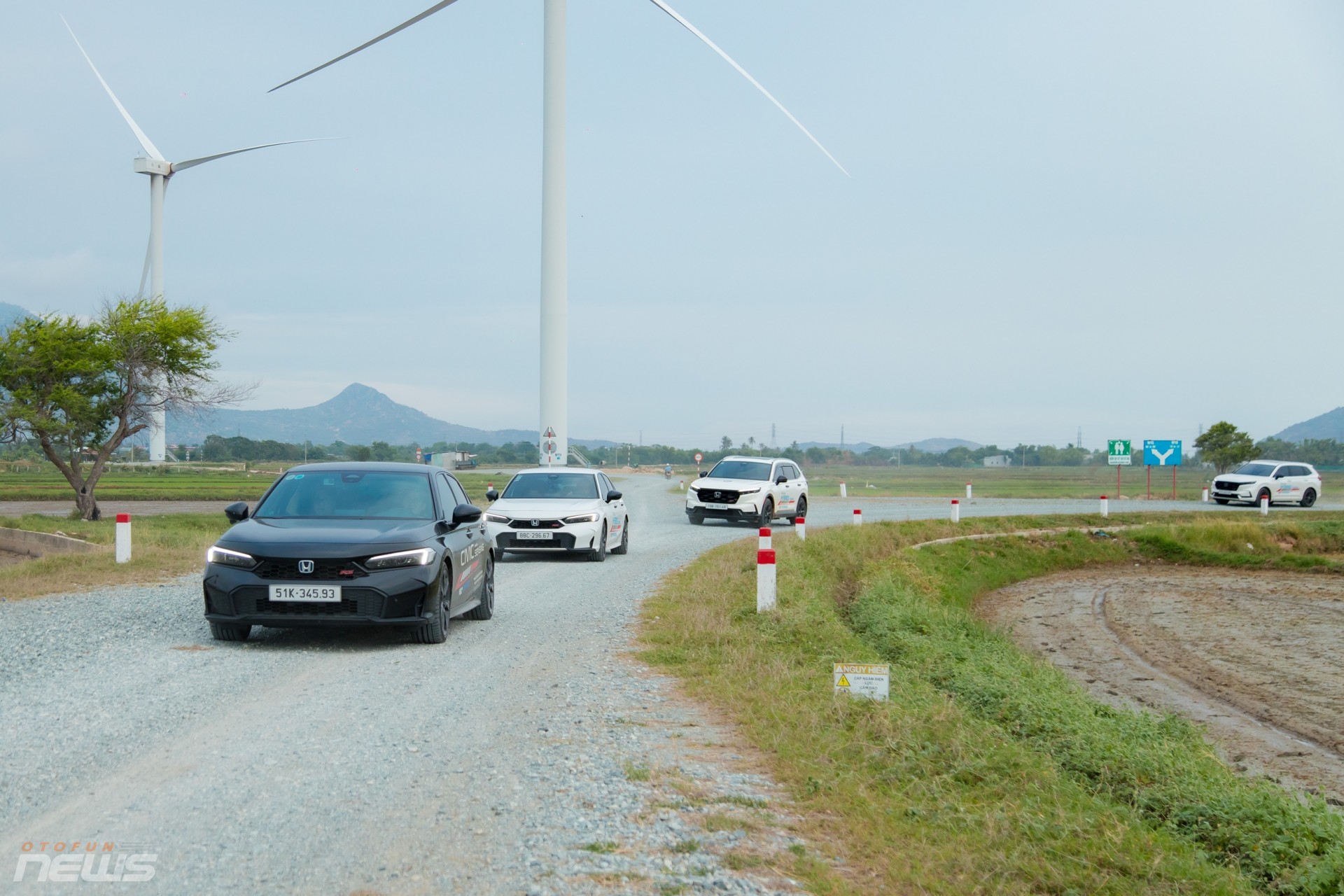 Lái Honda hybrid 1.000 km: Êm, tiết kiệm, chạy đường dài có thực sự phù hợp? Lái Honda hybrid 1.000 km: Êm, tiết kiệm, chạy đường dài có thực sự phù hợp?