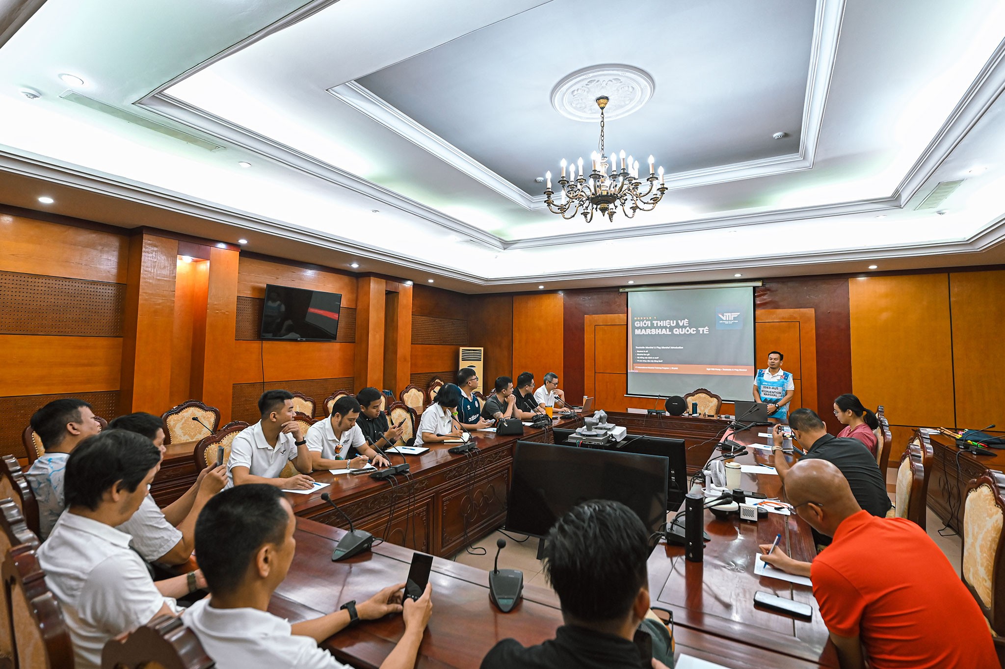 Người Việt được đào tạo marshal quốc tế: Bước tiến gần hơn tới giấc mơ F1