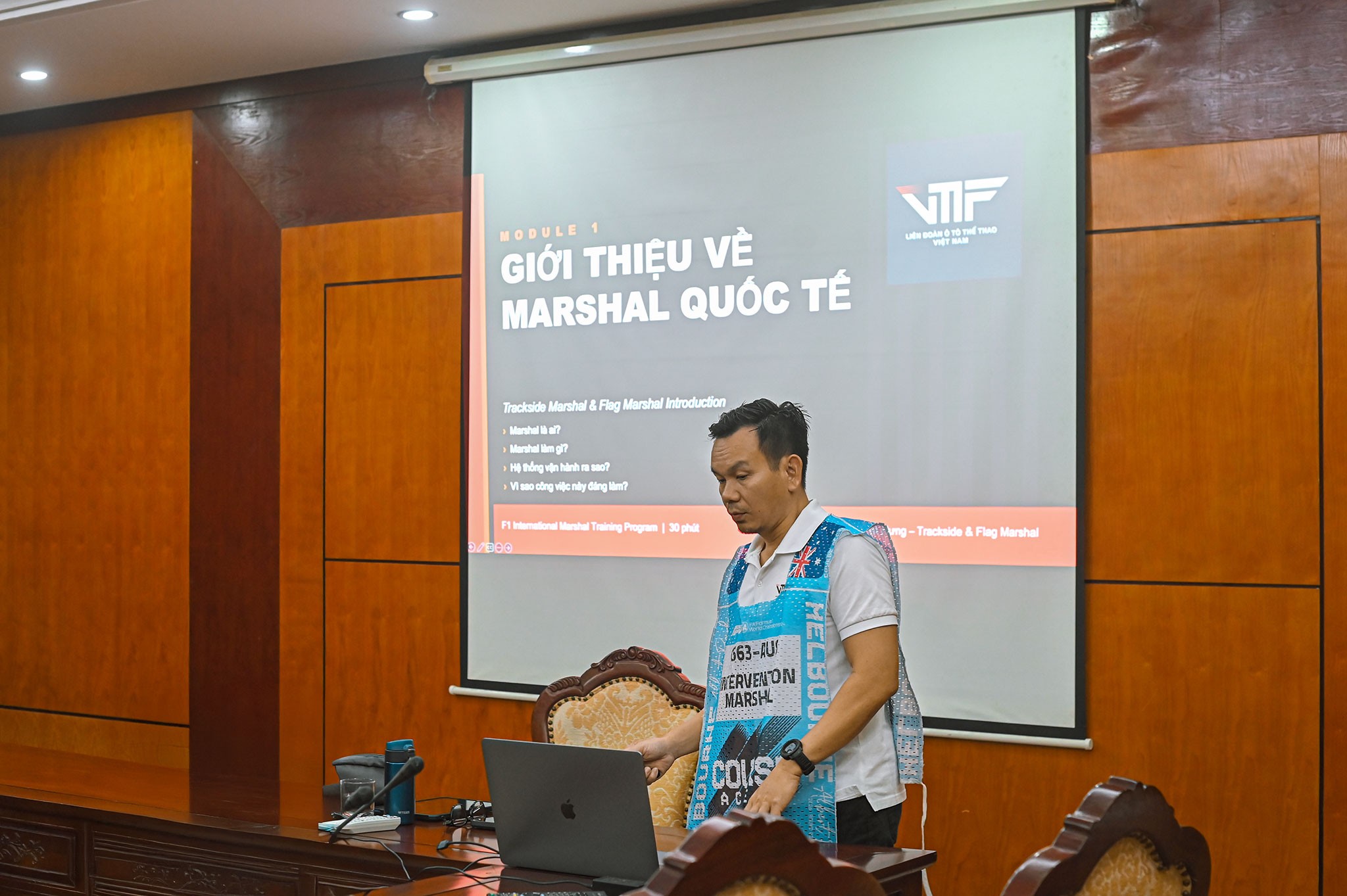 Người Việt được đào tạo marshal quốc tế: Bước tiến gần hơn tới giấc mơ F1