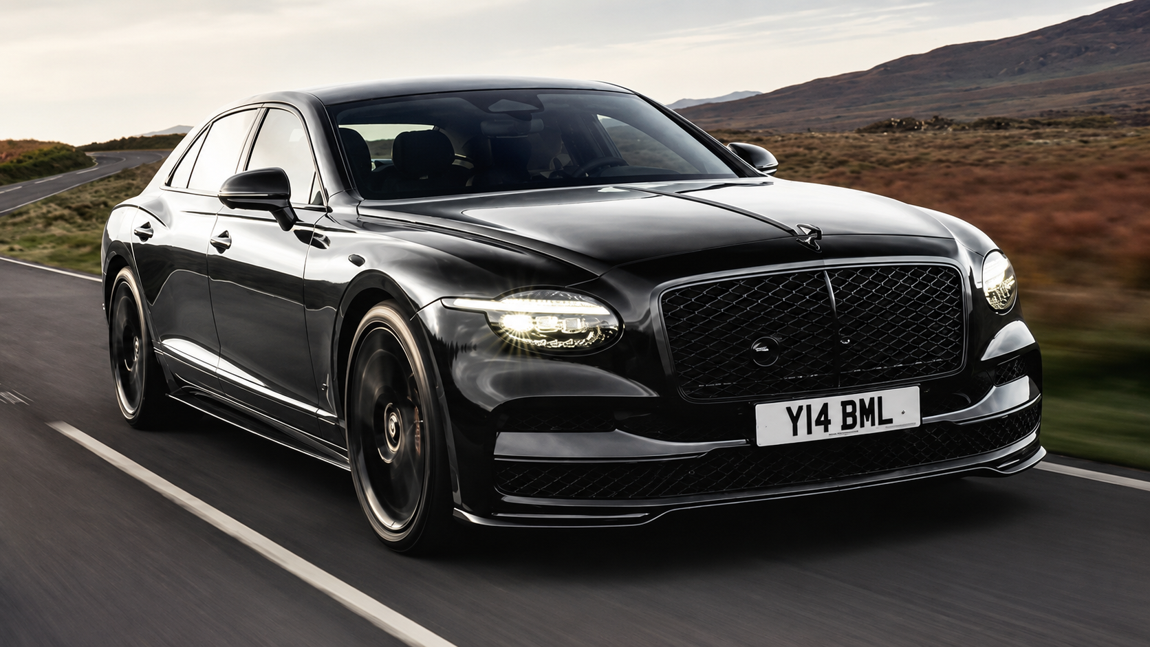Bentley Flying Spur 2026 đổi thiết kế, dùng động cơ hybrid V8 Bentley Flying Spur 2026 đổi thiết kế, dùng động cơ hybrid V8