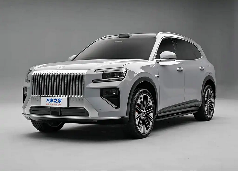 Autohome tiến hành "mổ xẻ" một chiếc Zeekr 8X Ultra+ để khám phá kết cấu thân xe, khả năng bảo vệ khung gầm, hệ thống treo và bộ pin.