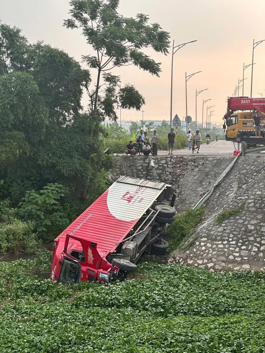 Tổng hợp tin tức tai nạn giao thông mới nhất ngày hôm nay 11/6/2026 Tổng hợp tin tức tai nạn giao thông mới nhất ngày hôm nay 11/6/2026