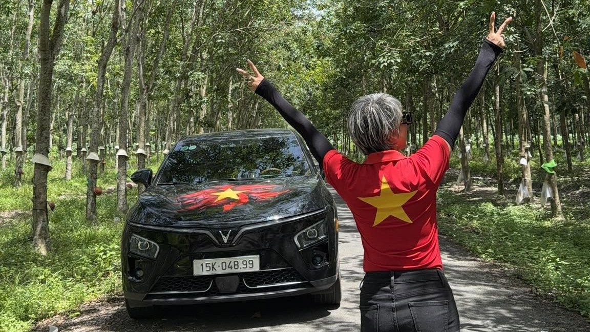 Theo chân nữ tài xế Hải Phòng trong “Hành trình Xanh - Một vòng Việt Nam” về miền Tây Nam Tổ quốc