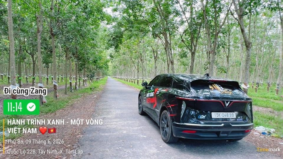 Theo chân nữ tài xế Hải Phòng trong “Hành trình Xanh - Một vòng Việt Nam” về miền Tây Nam Tổ quốc Theo chân nữ tài xế Hải Phòng trong “Hành trình Xanh - Một vòng Việt Nam” về miền Tây Nam Tổ quốc
