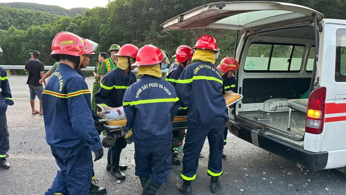 Tổng hợp tin tức tai nạn giao thông mới nhất ngày hôm nay 16/6/2026 Tổng hợp tin tức tai nạn giao thông mới nhất ngày hôm nay 16/6/2026