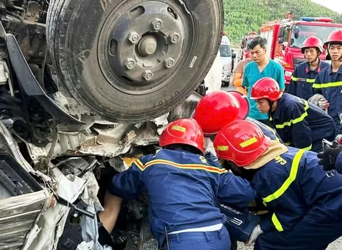 Tổng hợp tin tức tai nạn giao thông mới nhất ngày hôm nay 16/6/2026 Tổng hợp tin tức tai nạn giao thông mới nhất ngày hôm nay 16/6/2026
