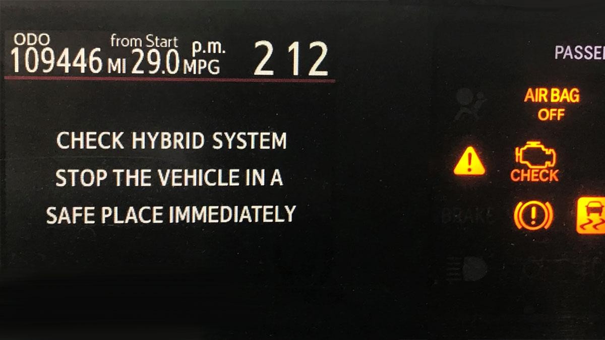 Điều gì xảy ra khi pin cao áp của xe hybrid hết điện hoặc bị hỏng?