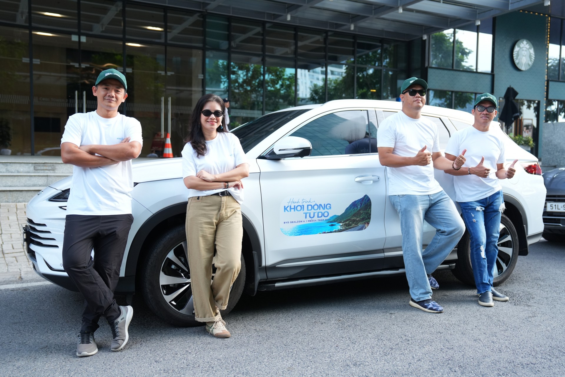 Theo dấu nắng gió Ninh Thuận cùng BYD Sealion 6