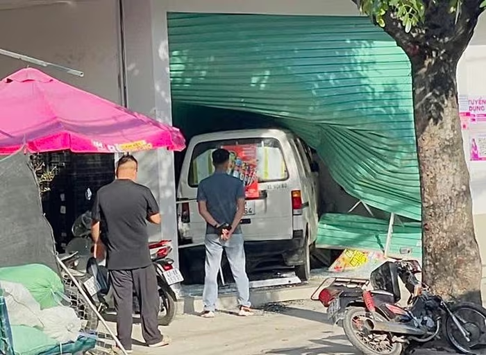 Tổng hợp tin tức tai nạn giao thông mới nhất ngày hôm nay 18/6/2026 Tổng hợp tin tức tai nạn giao thông mới nhất ngày hôm nay 18/6/2026