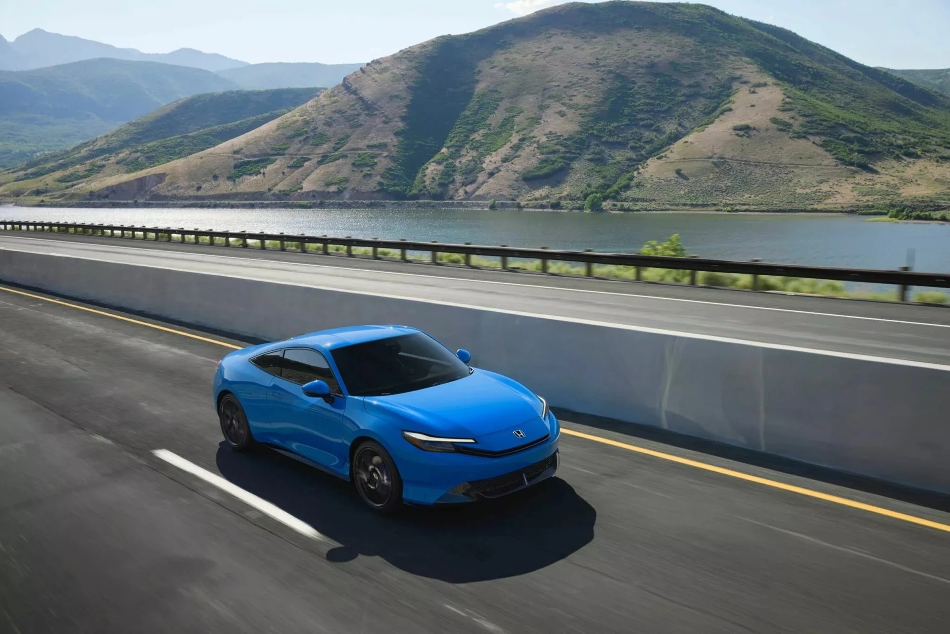 Honda Prelude 2026 trở lại với động cơ hybrid, định vị khác Civic Type R Honda Prelude 2026 trở lại với động cơ hybrid, định vị khác Civic Type R