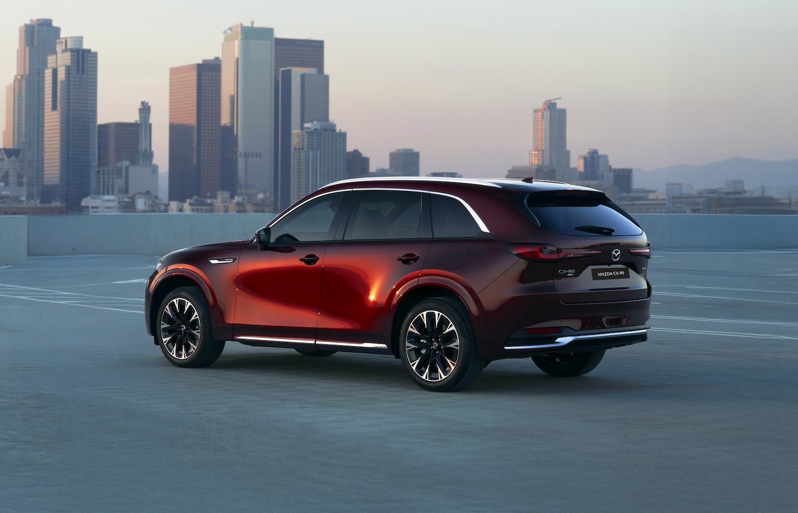 Mazda Việt Nam ra mắt CX-60, CX-90 và MX-5, công bố chiến lược Japanese Premium Mazda Việt Nam ra mắt CX-60, CX-90 và MX-5, công bố chiến lược Japanese Premium