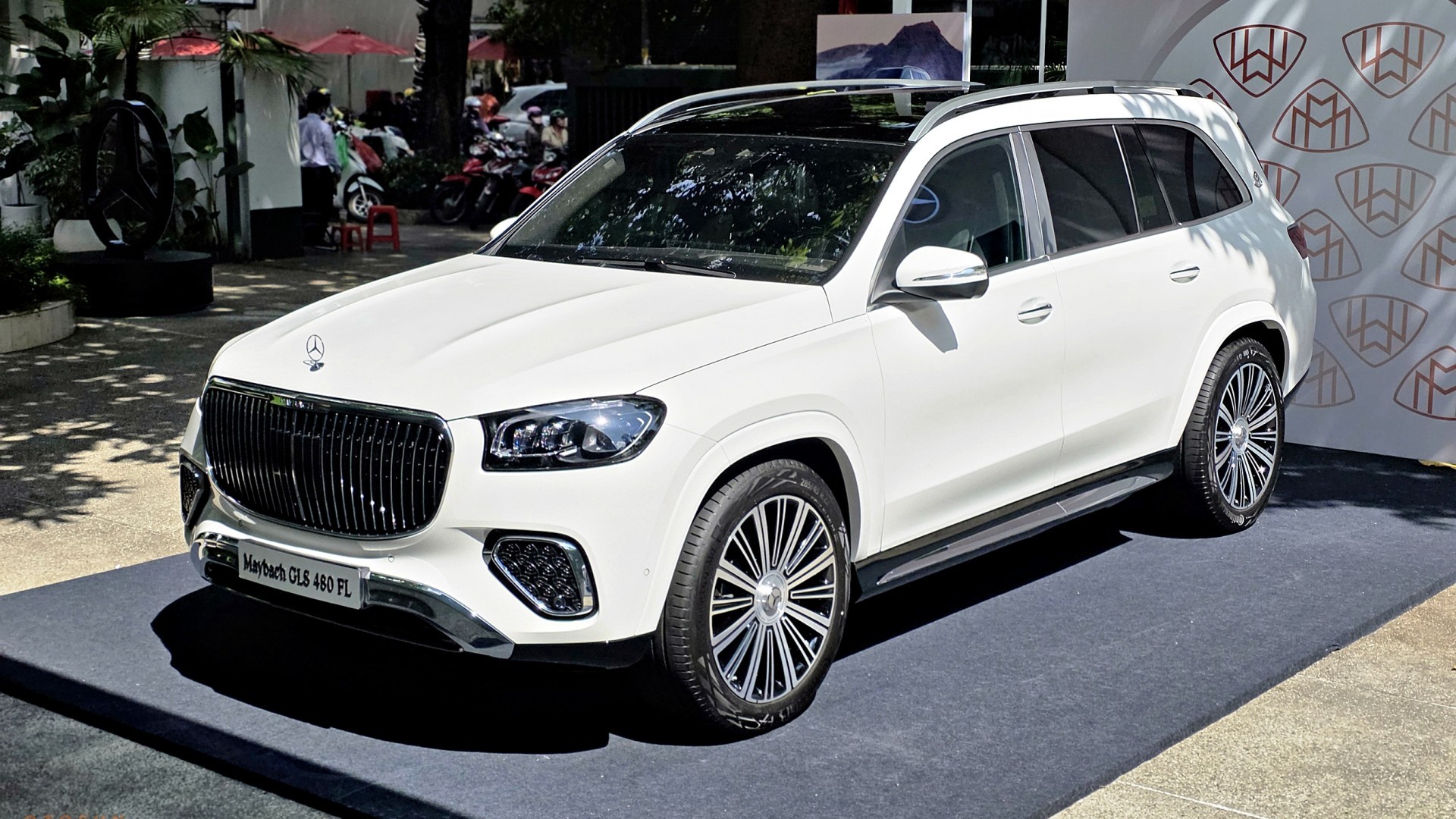 Mercedes-Maybach GLS 480 Facelift tăng giá 200 triệu đồng, có gì mới?