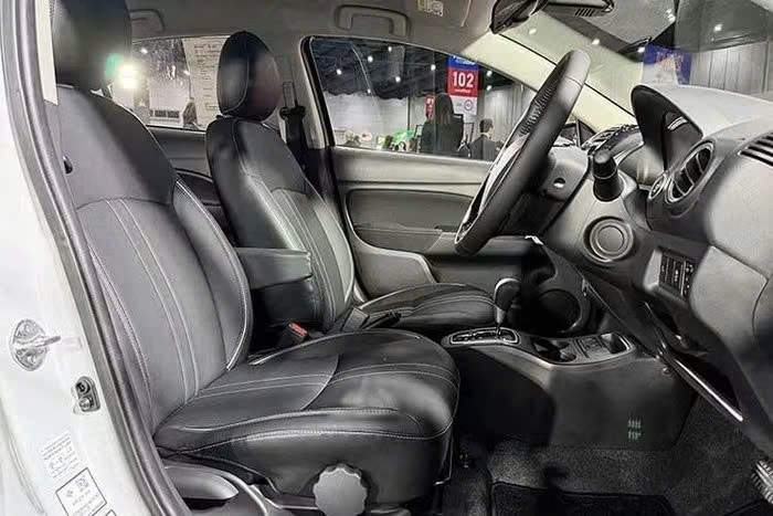Cận cảnh Mitsubishi Attrage 2026 mới ra mắt Cận cảnh Mitsubishi Attrage 2026 mới ra mắt