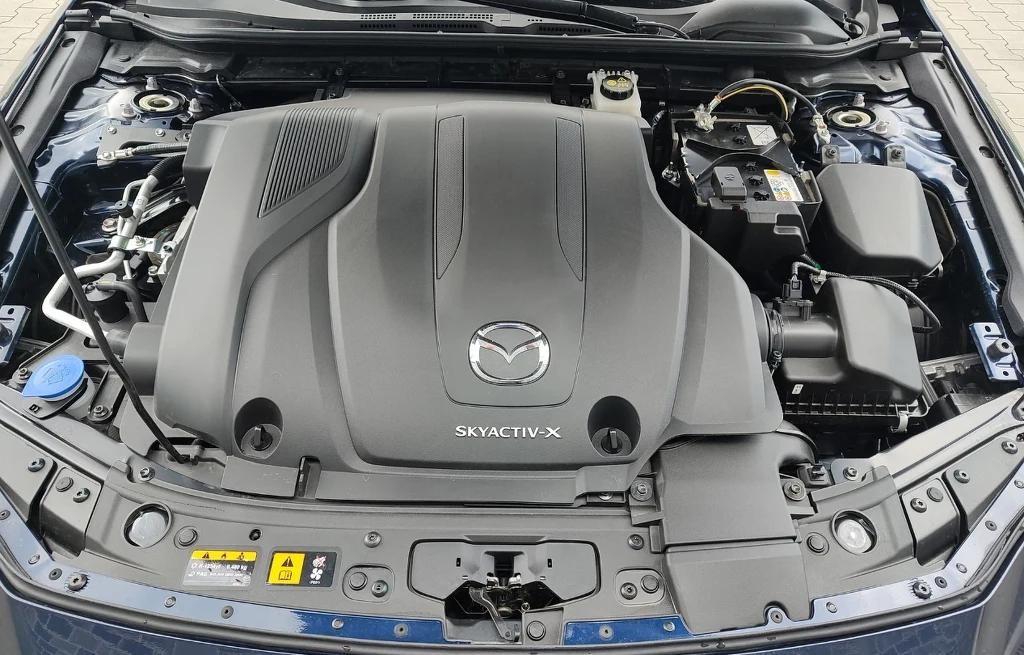 Vì sao động cơ diesel không cần bugi? Thí nghiệm đơn giản này cho thấy câu trả lời Vì sao động cơ diesel không cần bugi? Thí nghiệm đơn giản này cho thấy câu trả lời