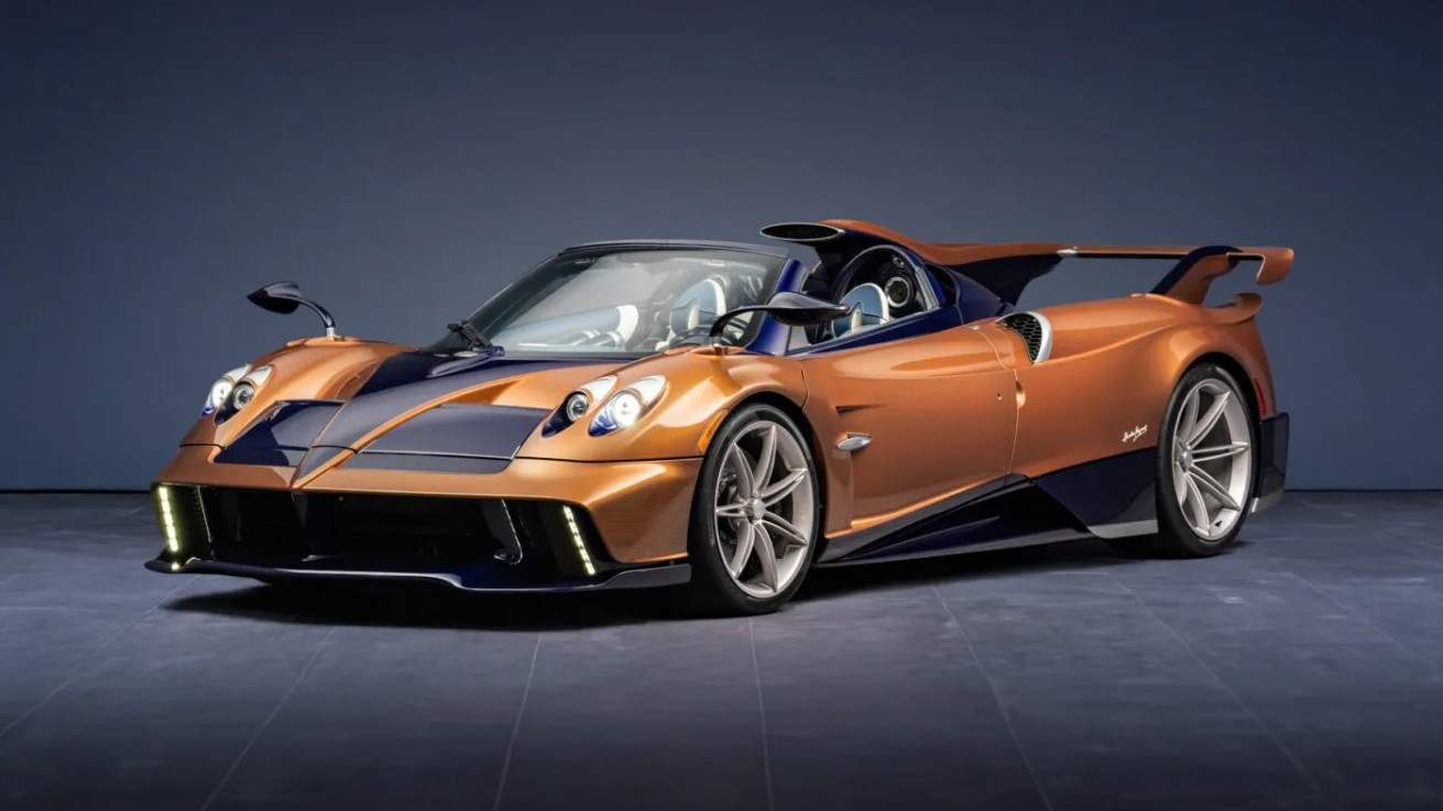 Pagani trình làng Huayra 70 Derecho, siêu xe độc bản mừng sinh nhật tuổi 70 của nhà sáng lập