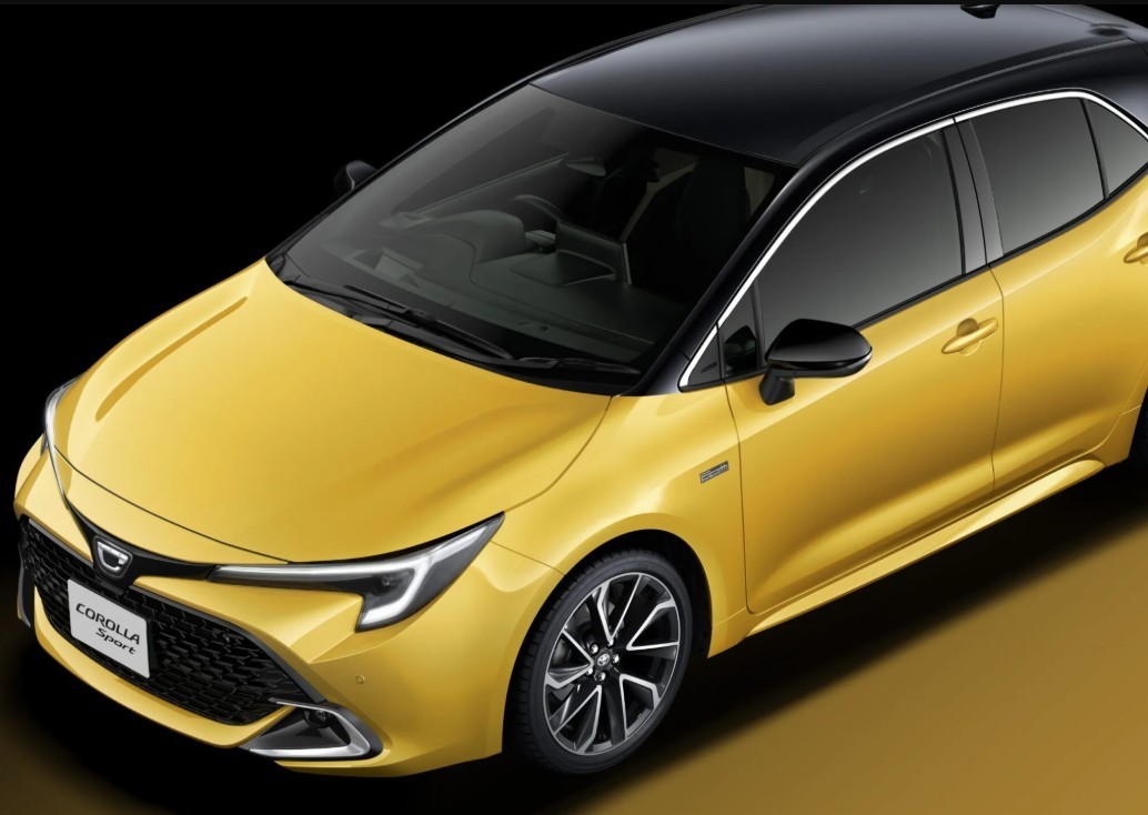 Toyota Corolla phiên bản đặc biệt kỷ niệm 60 năm có màu sơn nổi bật