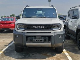 Lộ ảnh thực tế Toyota Land Cruiser FJ 2026 tại Việt Nam