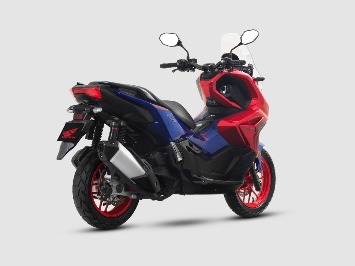 Honda ADV160 phiên bản ‘Người Nhện’ trình làng, giới hạn chỉ 300 chiếc Honda ADV160 phiên bản ‘Người Nhện’ trình làng, giới hạn chỉ 300 chiếc