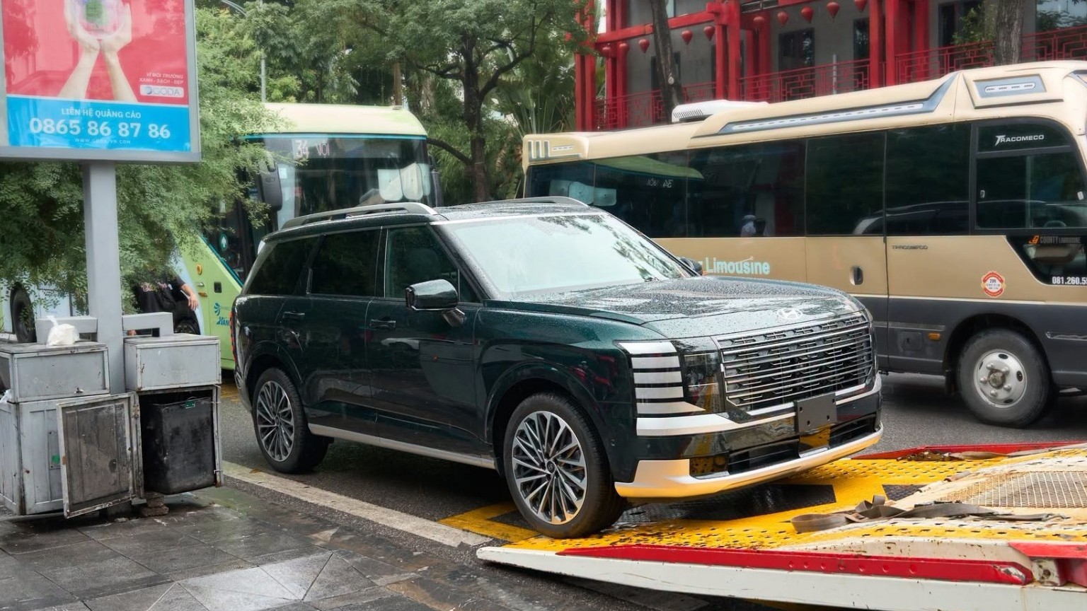 Bắt gặp Hyundai Palisade Hybrid hoàn toàn mới tại Việt Nam