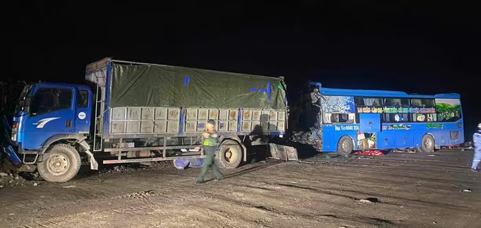 Tổng hợp tin tức tai nạn giao thông mới nhất ngày hôm nay 18/7/2026 Tổng hợp tin tức tai nạn giao thông mới nhất ngày hôm nay 18/7/2026