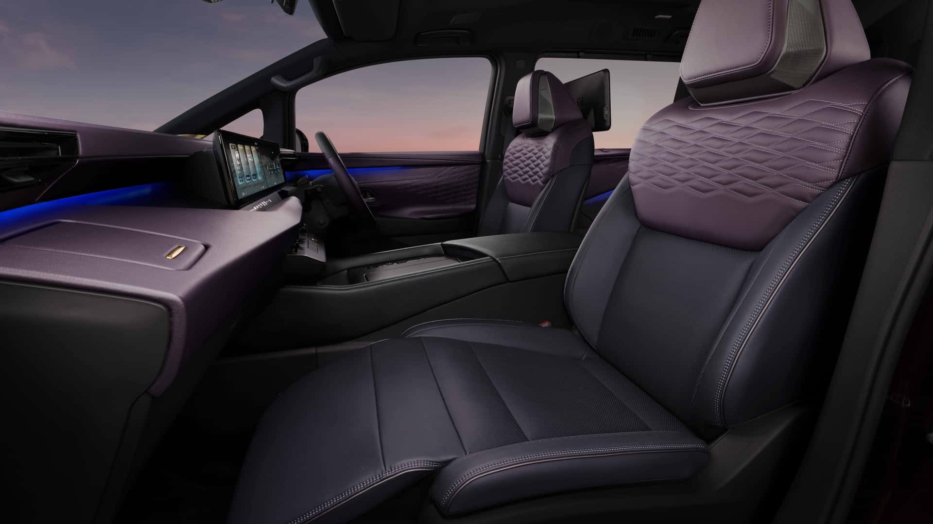Nissan Elgrand thế hệ mới có giá khởi điểm 1,12 tỷ đồng, thách thức Toyota Alphard Hàng ghế đầu của Nissan Elgrand 2026