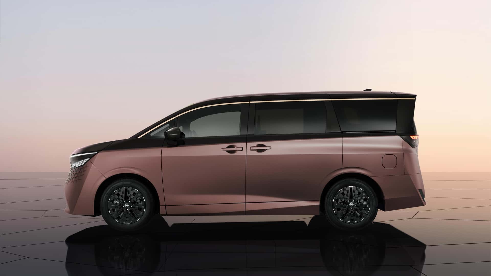Nissan Elgrand thế hệ mới có giá khởi điểm 1,12 tỷ đồng, thách thức Toyota Alphard Phía bên của Nissan Elgrand 2026