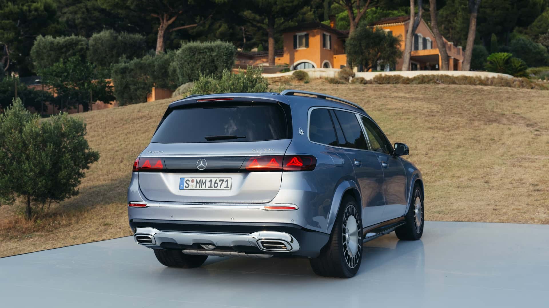 Mercedes-Maybach GLS 680 2027 lộ diện với động cơ V8 mạnh hơn, thêm nhiều công nghệ mới Mercedes-Maybach GLS 680 2027 lộ diện với động cơ V8 mạnh hơn, thêm nhiều công nghệ mới