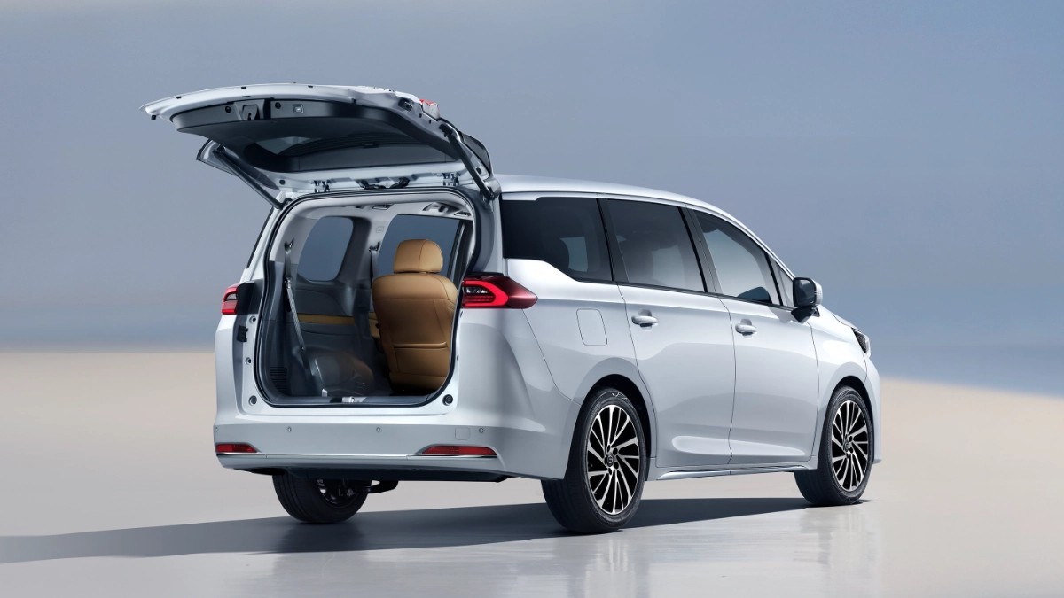 GAC sắp ra mắt ba mẫu MPV mới tại Philippines, có cả xe hybrid và PHEV GAC sắp ra mắt ba mẫu MPV mới tại Philippines, có cả xe hybrid và PHEV