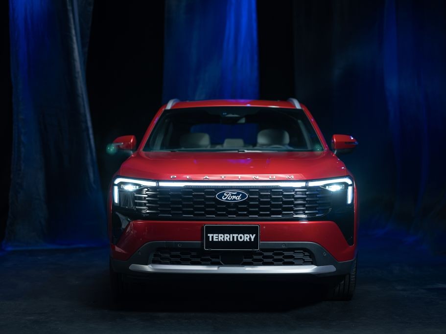 Ford Territory Platinum giá 916 triệu đồng, thêm tiện nghi nhưng giữ nguyên động cơ