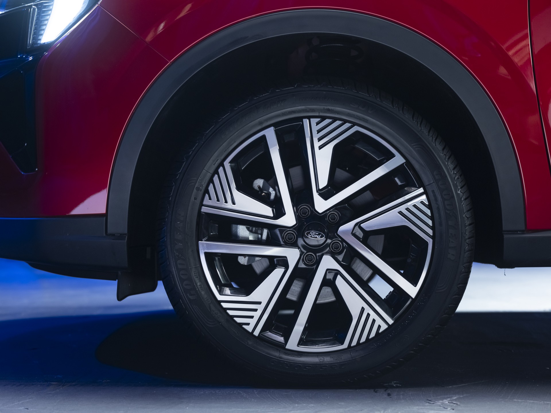 Ford Việt Nam ra mắt Territory Platinum, mức giá từ 916 triệu đồng