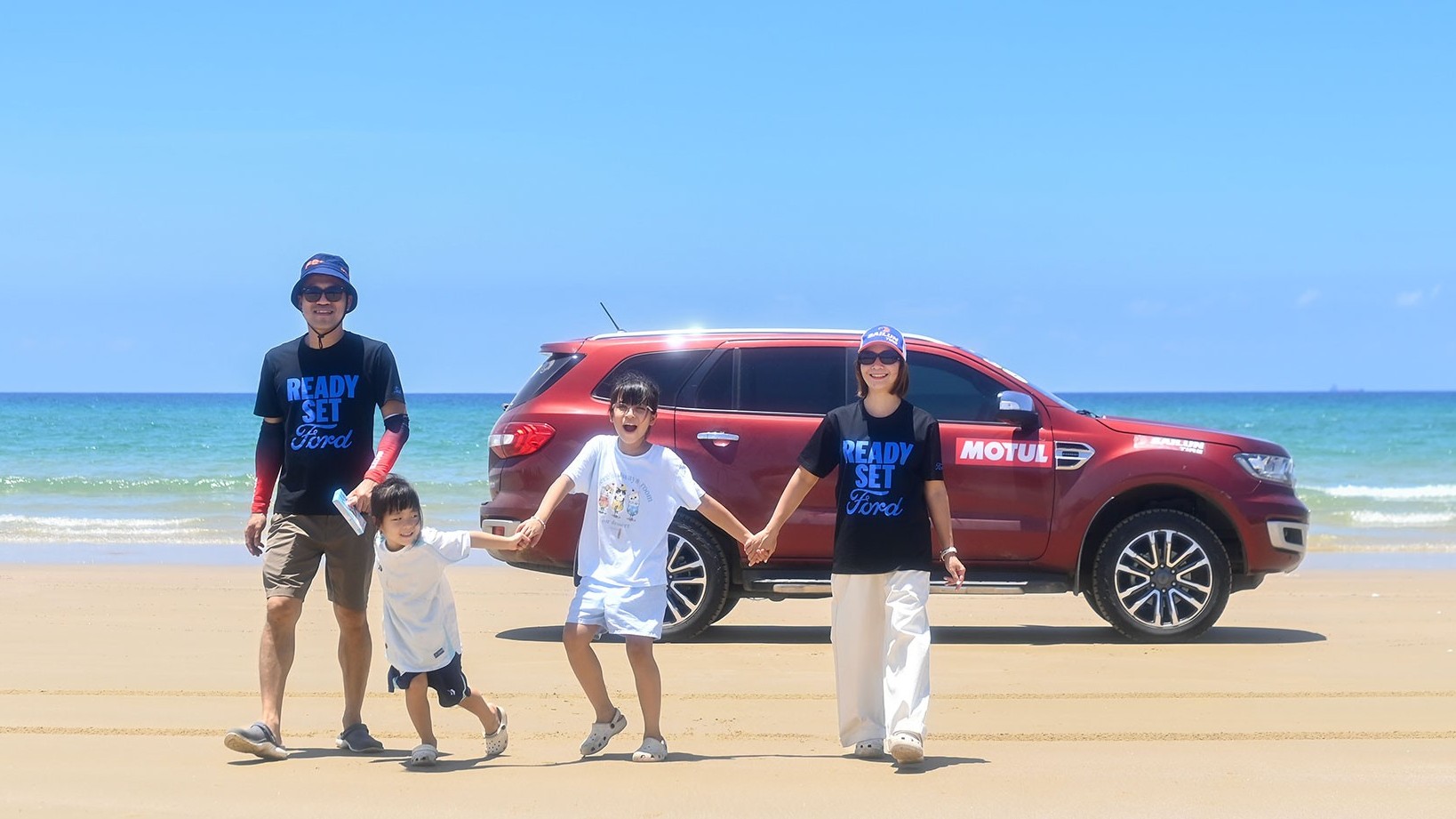Big Off 2026 Ford Everest Team Việt Nam plus - Điểm chạm những cảm xúc