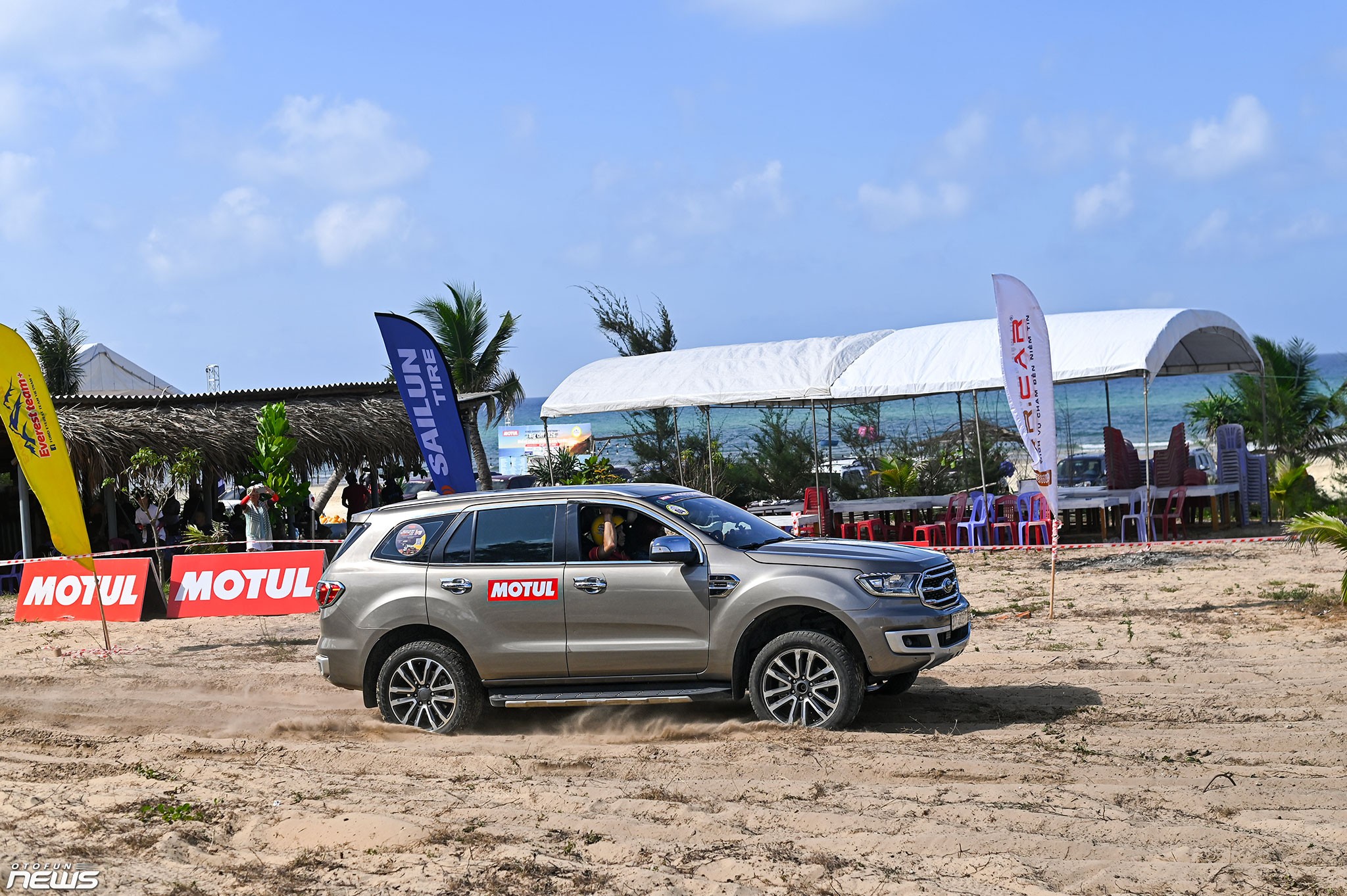 Big Off 2026 Ford Everest Team Việt Nam plus - Điểm chạm những cảm xúc