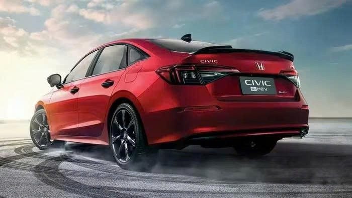 Honda Civic 2026 ra mắt Thái Lan, thêm giả lập sang số S+ Shift và cảnh báo điểm mù