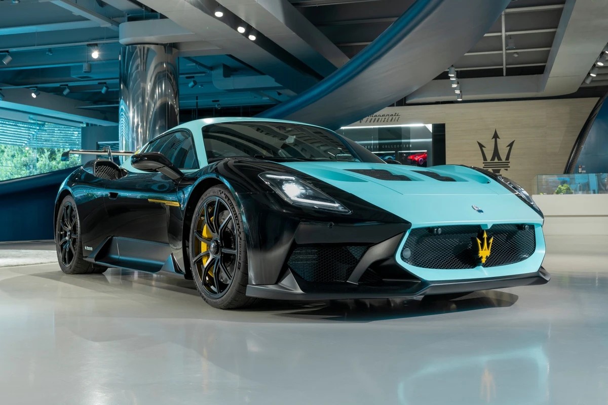 Maserati biến GT2 Stradale thành món đồ sưu tầm độc nhất thế giới Maserati biến GT2 Stradale thành món đồ sưu tầm độc nhất thế giới