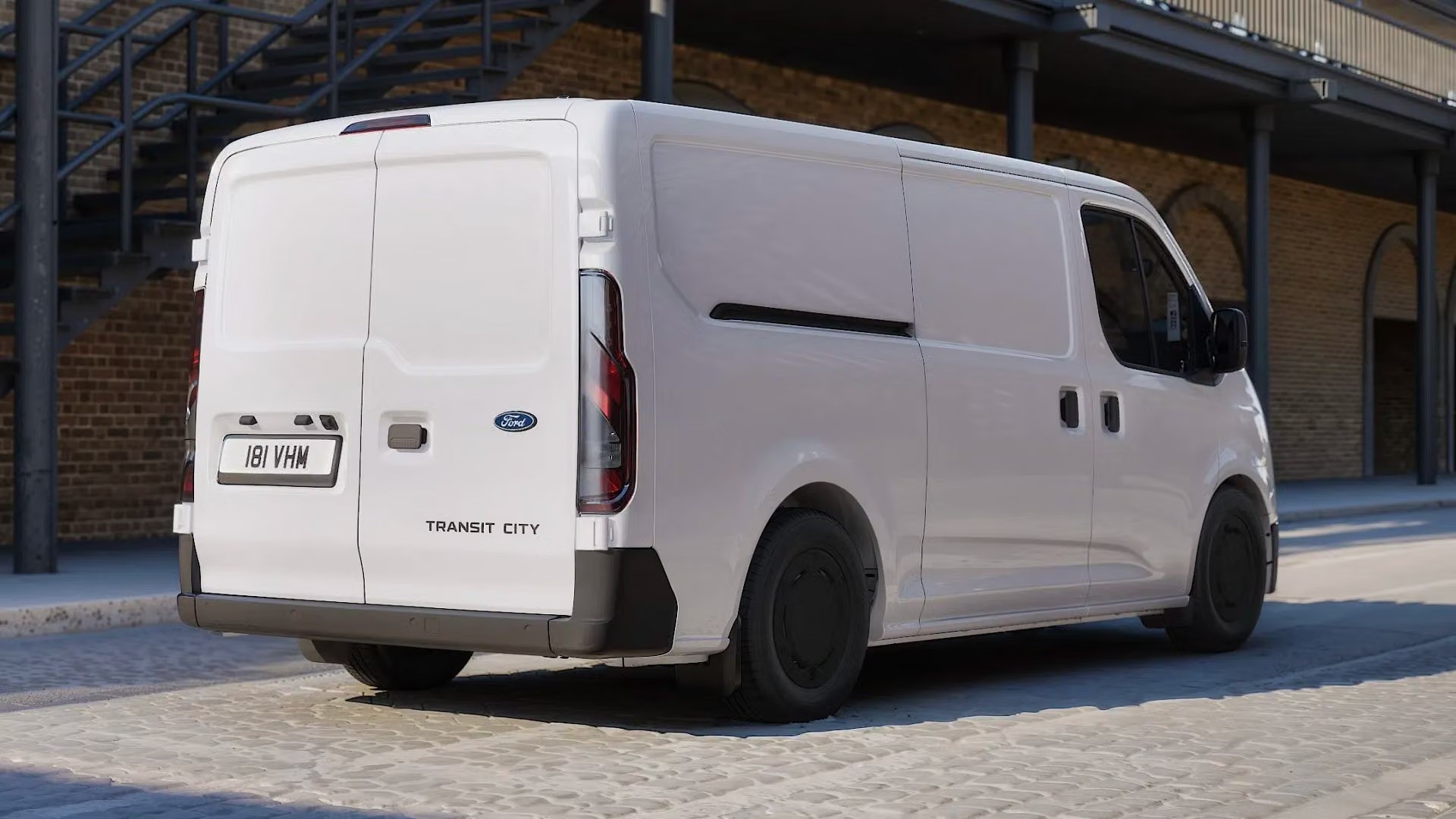 Ford Transit City mang thương hiệu Mỹ nhưng dùng nền tảng xe Trung Quốc