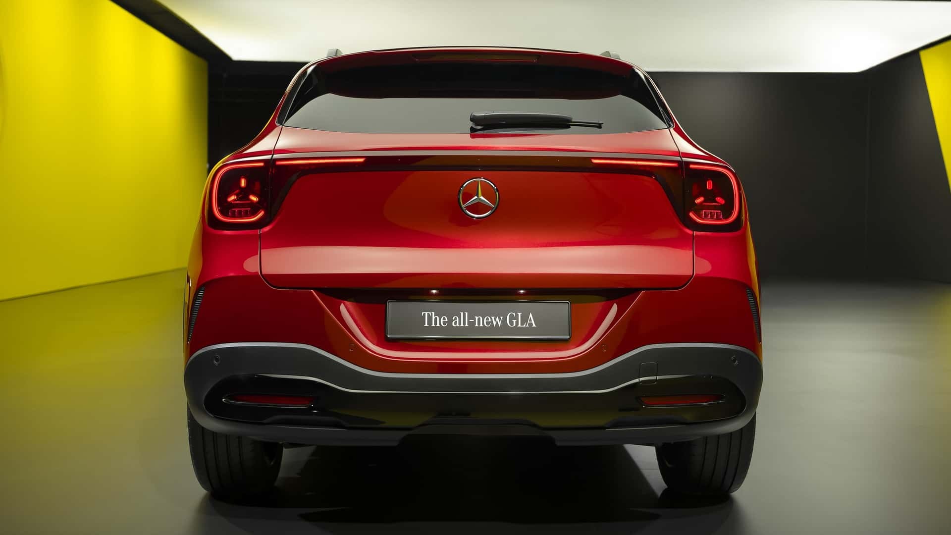 Mercedes-Benz GLA thế hệ mới chính thức lộ diện, sẽ có cả bản EV lẫn hybrid Phần đuôi của Mercedes-Benz GLA thế hệ mới