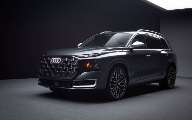 Audi Q9 ra mắt, SUV đầu bảng cạnh tranh BMW X7 và Mercedes-Benz GLS