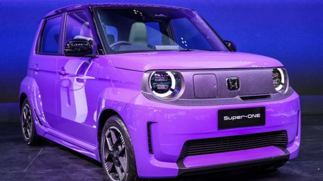 Ô tô điện cỡ nhỏ Honda Super-One ra mắt tại Indonesia