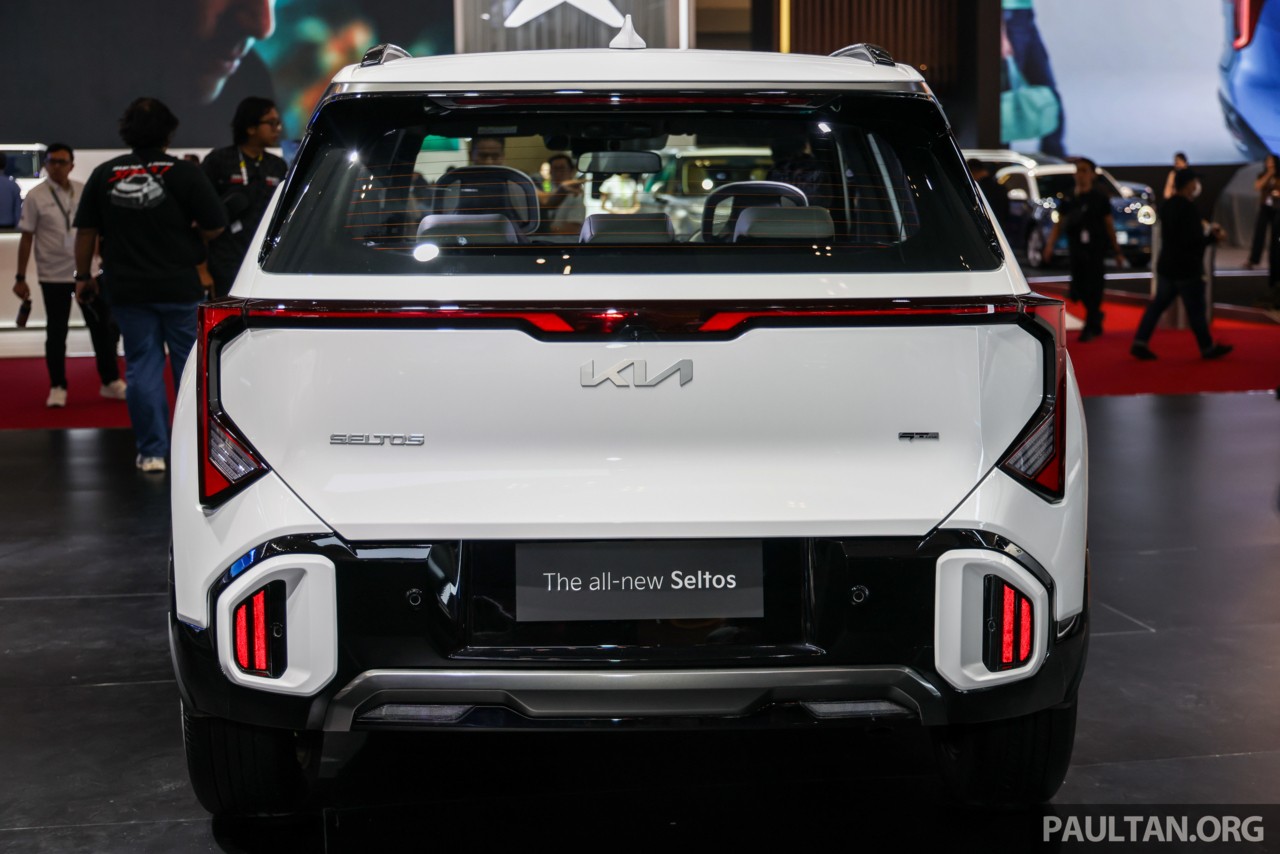 Kia Seltos thế hệ mới có giá quy đổi từ 523 triệu đồng, tăng kích thước và trang bị