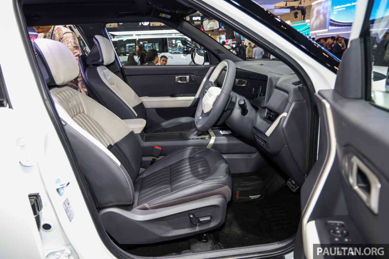 Kia Seltos thế hệ mới có giá quy đổi từ 523 triệu đồng, tăng kích thước và trang bị